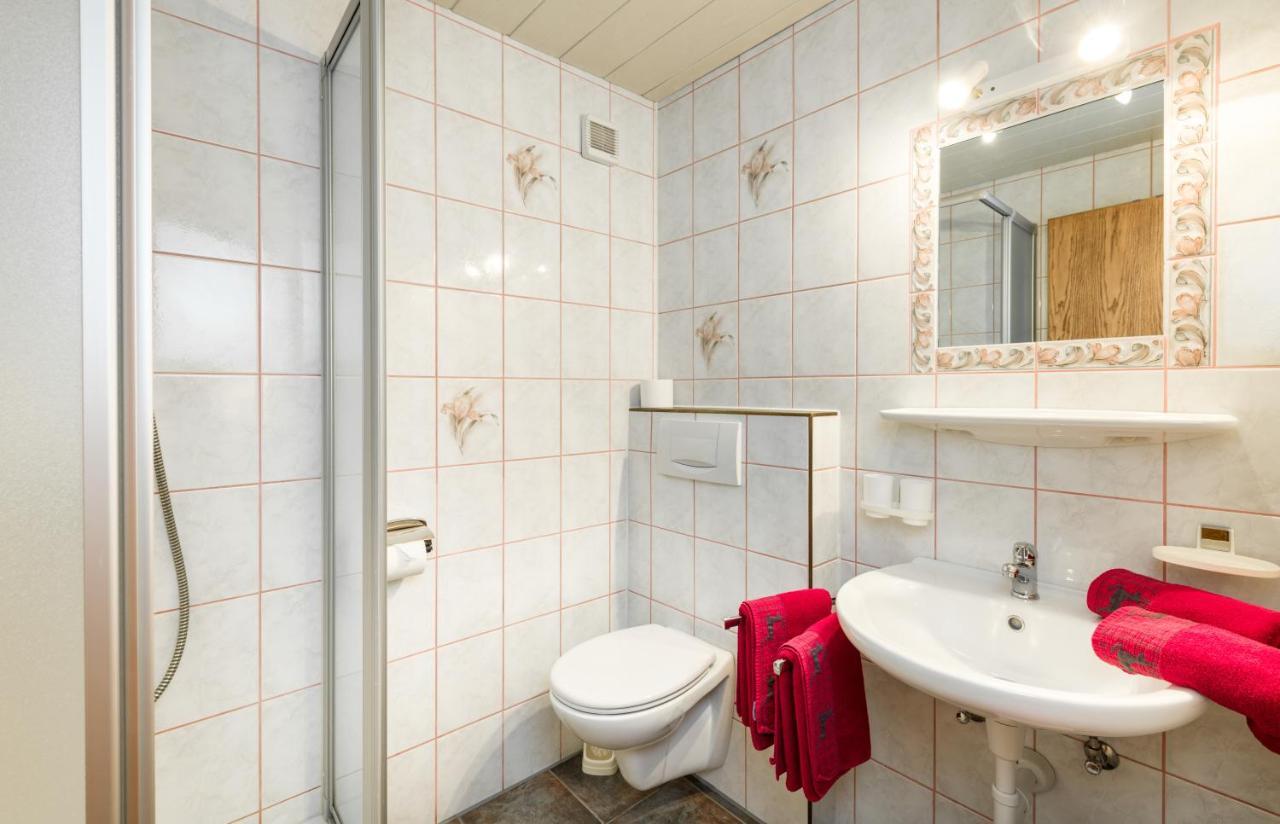 Hotel Tyroler Hof à Grän Extérieur photo
